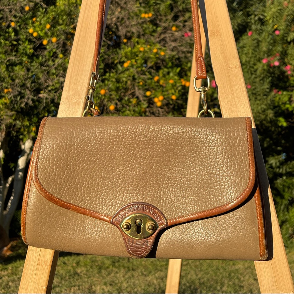 Vintage Dooney  and Bourke purse
